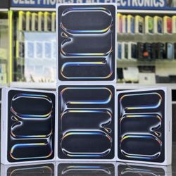 iPad Pro 13” & 11” M4 Chip (Latest Model) 7th Gen (Take It Home In Payments/ llévalo a casa en pagos, 256,512& 1TB Available 