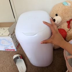 Diaper genie