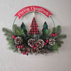 Merry Christmas Holiday Wreath Decoration
