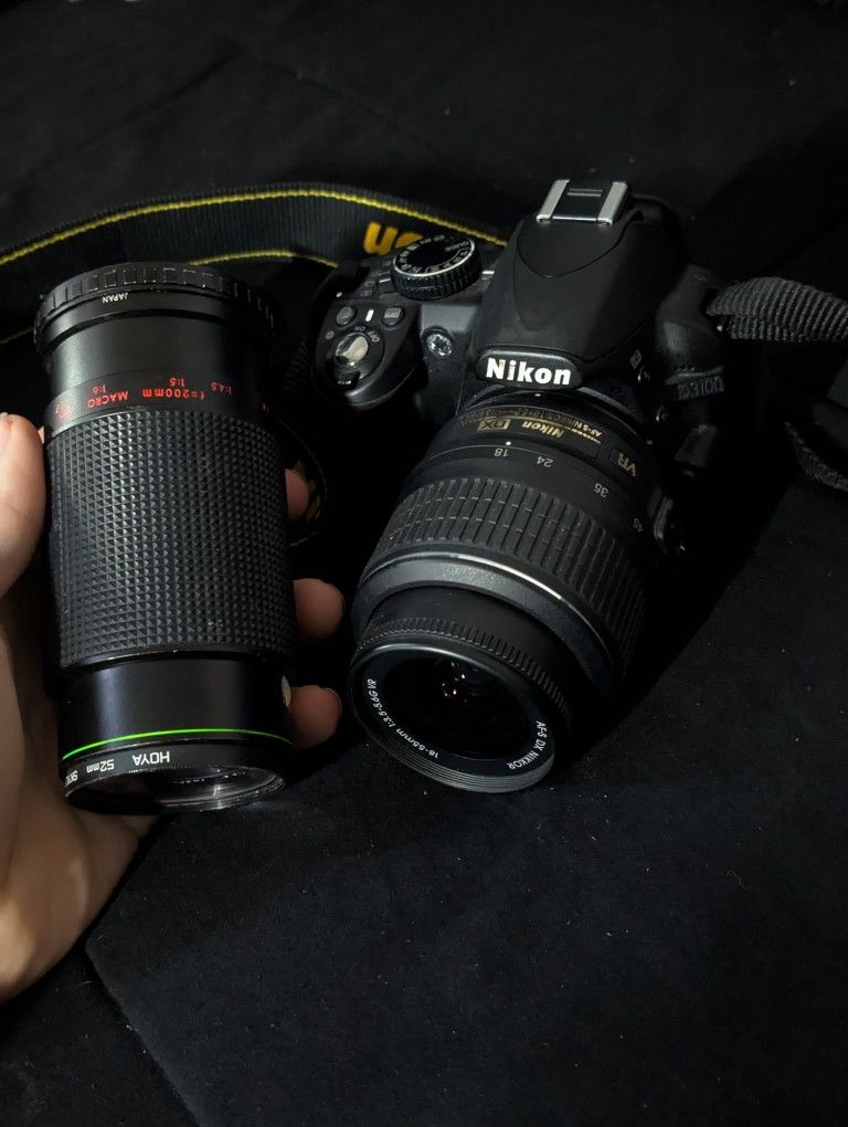 Nikon D3100 Camera With Zoom Lens Included