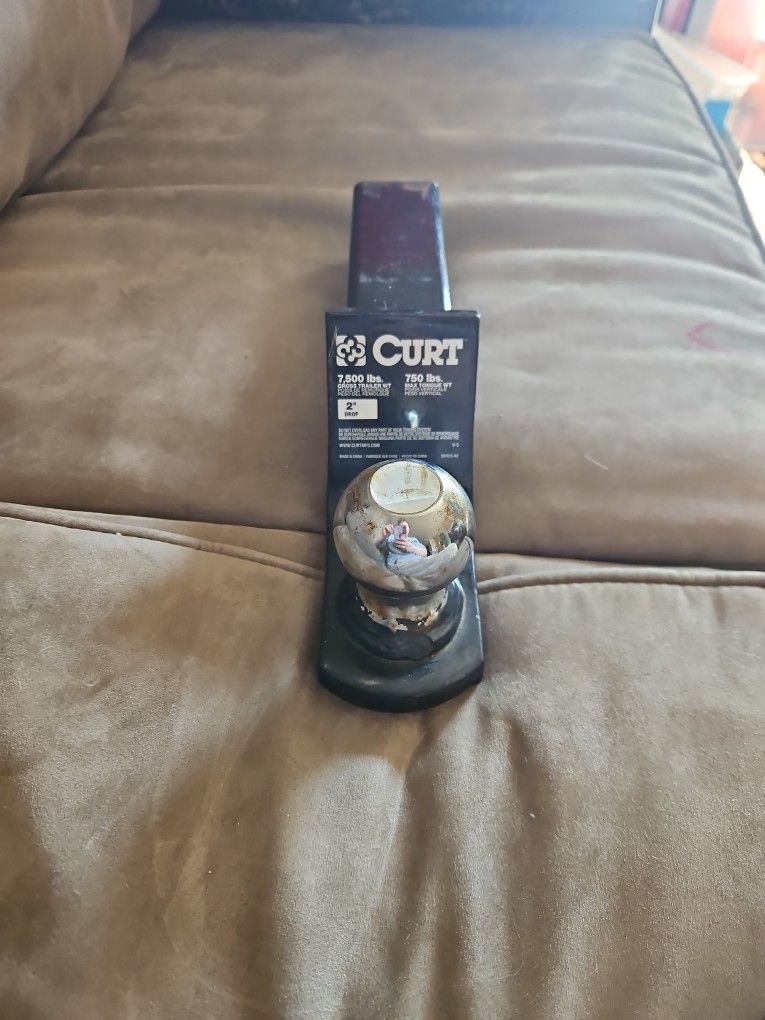 Curt Ball Mount