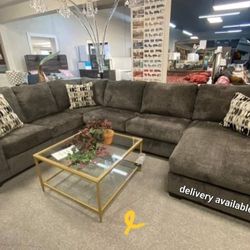 New/ Oversized Sectional,seccional, Couch/ Delivery Available,  Financing Options 