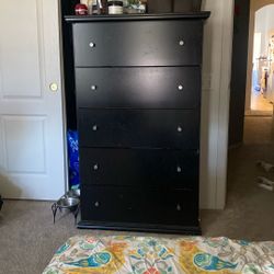 Dresser Set