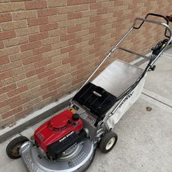 Honda HR214 Lawn Mower