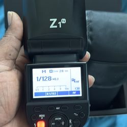 Neewer Z1N flash for Nikon