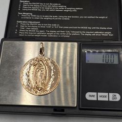 Solid 10kt Rose Gold Virgin Mary Pendant Dije Solido de La Virgen Oro Rosa 10kt