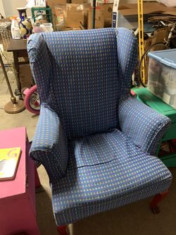 Reading chair FREE Need Gone Today