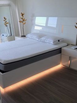 White Gloss Platform Bed Frame with LED Lighting