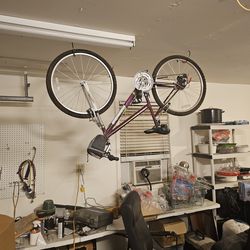 Women's bike just needs air. From what I know