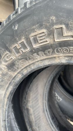 Tires 255/65/R17