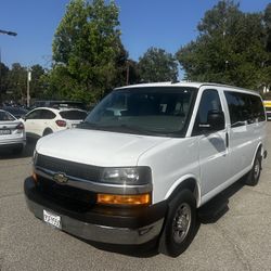 2018 Chevrolet Express 2500