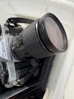 Canon  Working Collectors Camera With Accessories. 