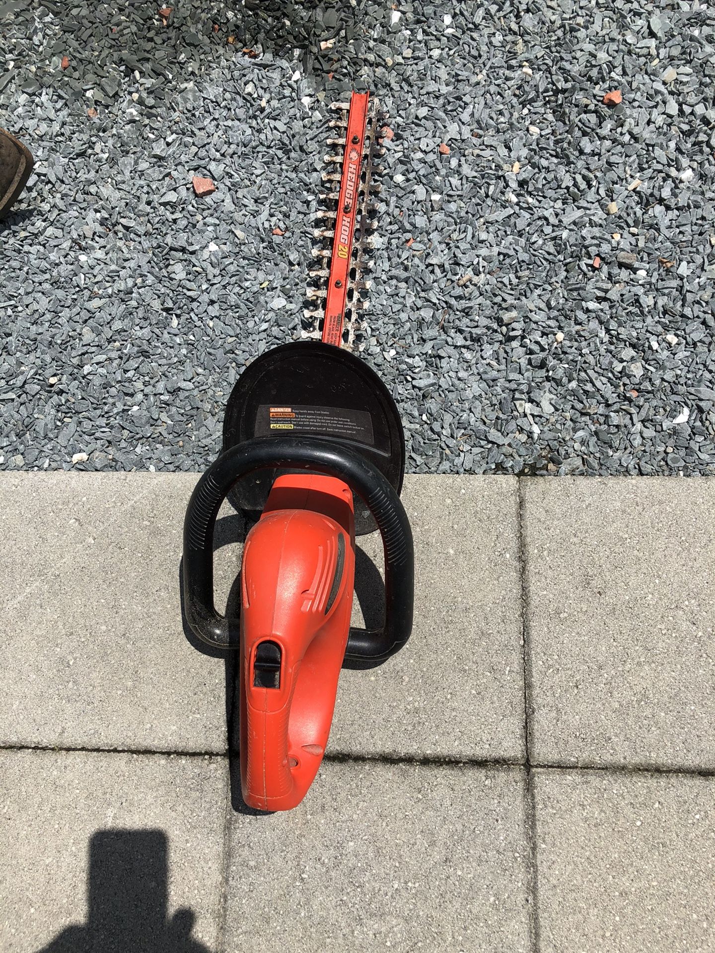 Black & Decker 20” hedge hog trimmer