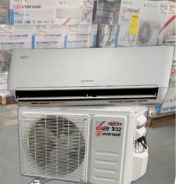 Mini Split inverter ahorra más corriente 12000 BTU 17 seer 115 volt WiFi Marca EVERWELL