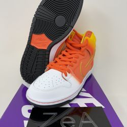 Nike SB Dunk High Sweet Tooth Candy Corn Size 9 Men