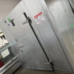 Walk In Cooler Freezer Combo 
