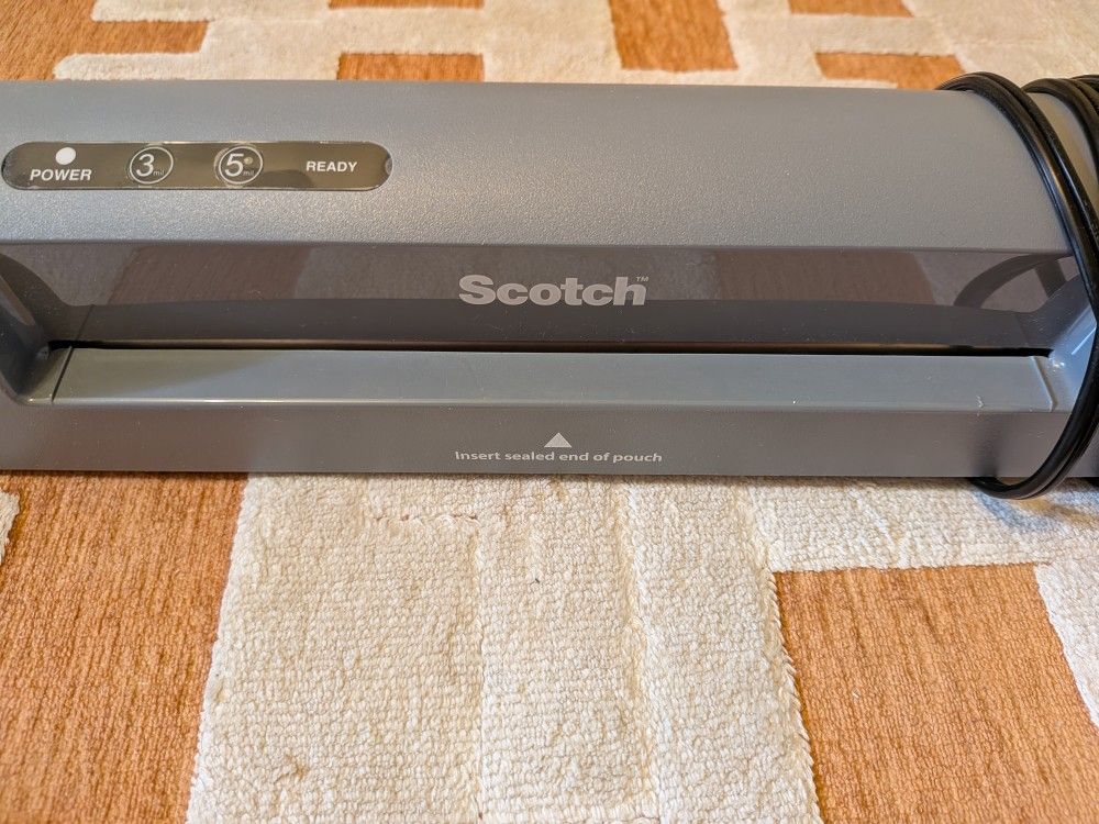 Scotch Laminating Machine
