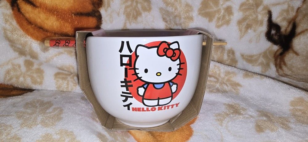 Hello Kitty Noodle Bowl