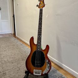 Sterling Ray34 Honey Burst Stingray bass guitar
