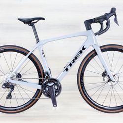 Trek Domane SL , Size - 54, Full carbon, Ultegra di2 12sp group set, carbon wheels
