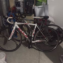 🚴‍♂️ Fuji Road Bike – Lightweight & Fast 150$
