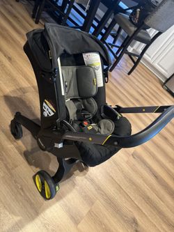 Doona Stroller Black