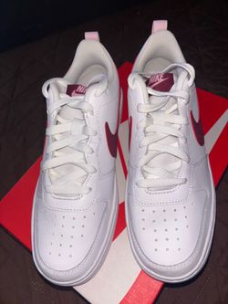 Nike Court Borough Low 2 (GS) White/Dark Beetroot – Size 6Y – New in Box