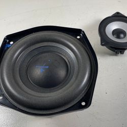 BMW Z4 REAR SPEAKER SUBWOOFER