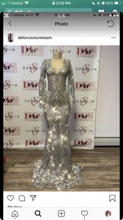 Prom/ Photo Shoot dress prices VERY NEGOTIABLE