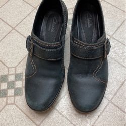 women’s  shoes by clarks