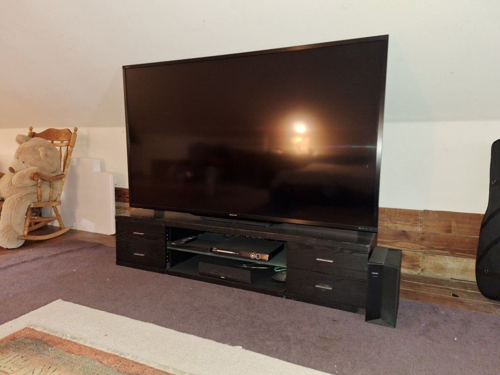 90 Inch Tv  240hz  3D