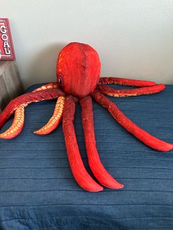 Large octopus stuffy