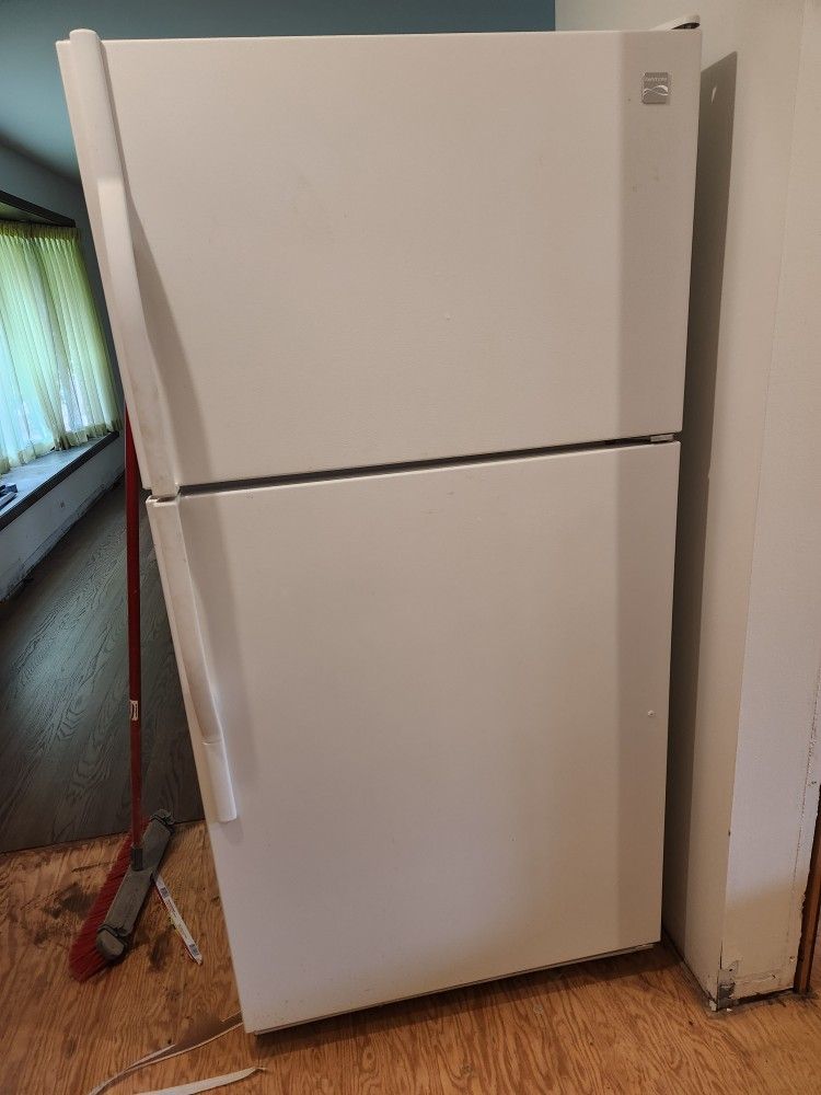 Kenmore Refrigerator
