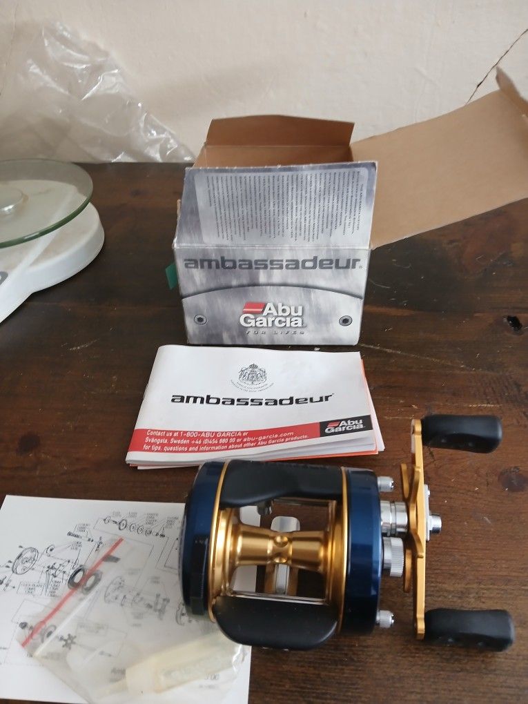 NOS Abu Garcia Ambassadeur 6600C4 Round Baitcasting Reel - Made in Sweden