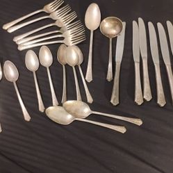 28 Pieces Sterling Inlaid 40$