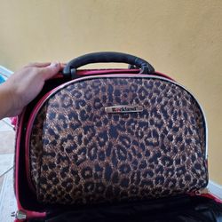 Pink Leapoard Cosmetic Set