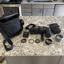 Make Me An Offer 📸 Panasonic LUMIX G95 Mirrorless Camera Kit – 2 Lenses + Accessories