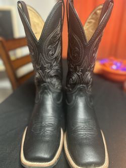 Men’s Ariat Boots Size 8 1/2