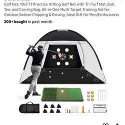 Brand NEW in the box at home Golf Net Set