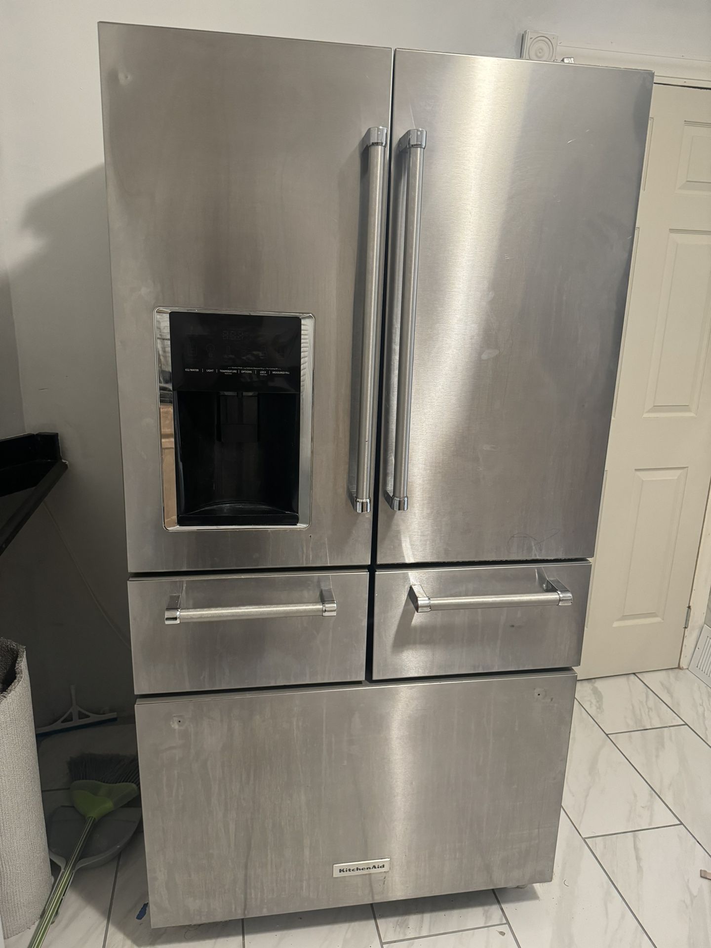 Kitchen Aid Refrigerator 