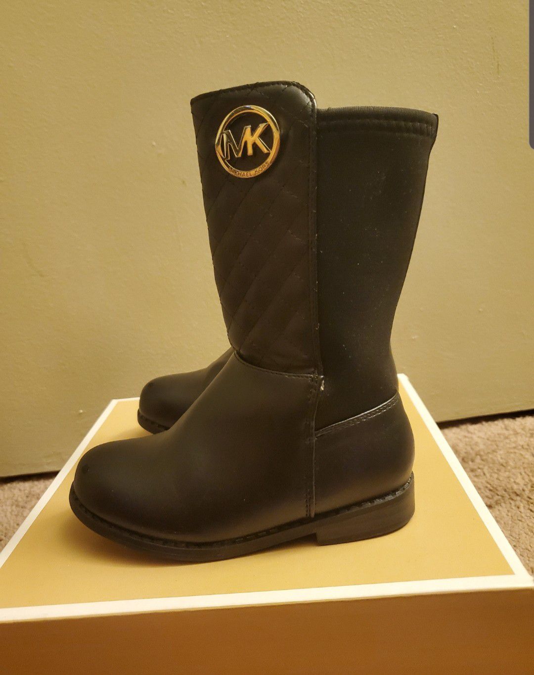 Michael Kors Toddler Girls Quilted Boots