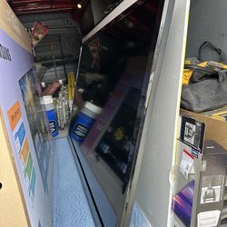 Sharp Aquos 80” TV (LC‑80LE633U)  And Bracket 