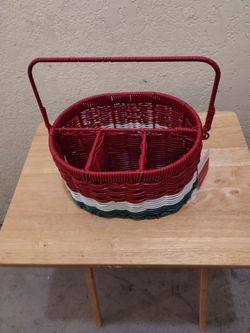 Plastic Watermelon Utensils Wicker Basket