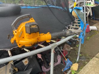 Poulan pro BVM 200