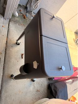 Party cooler ice chest rolling