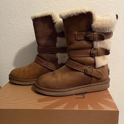 UGG BOOTS