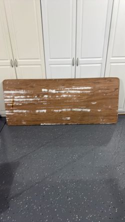 Free folding table