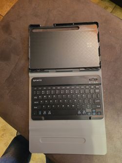Case and keyboard
