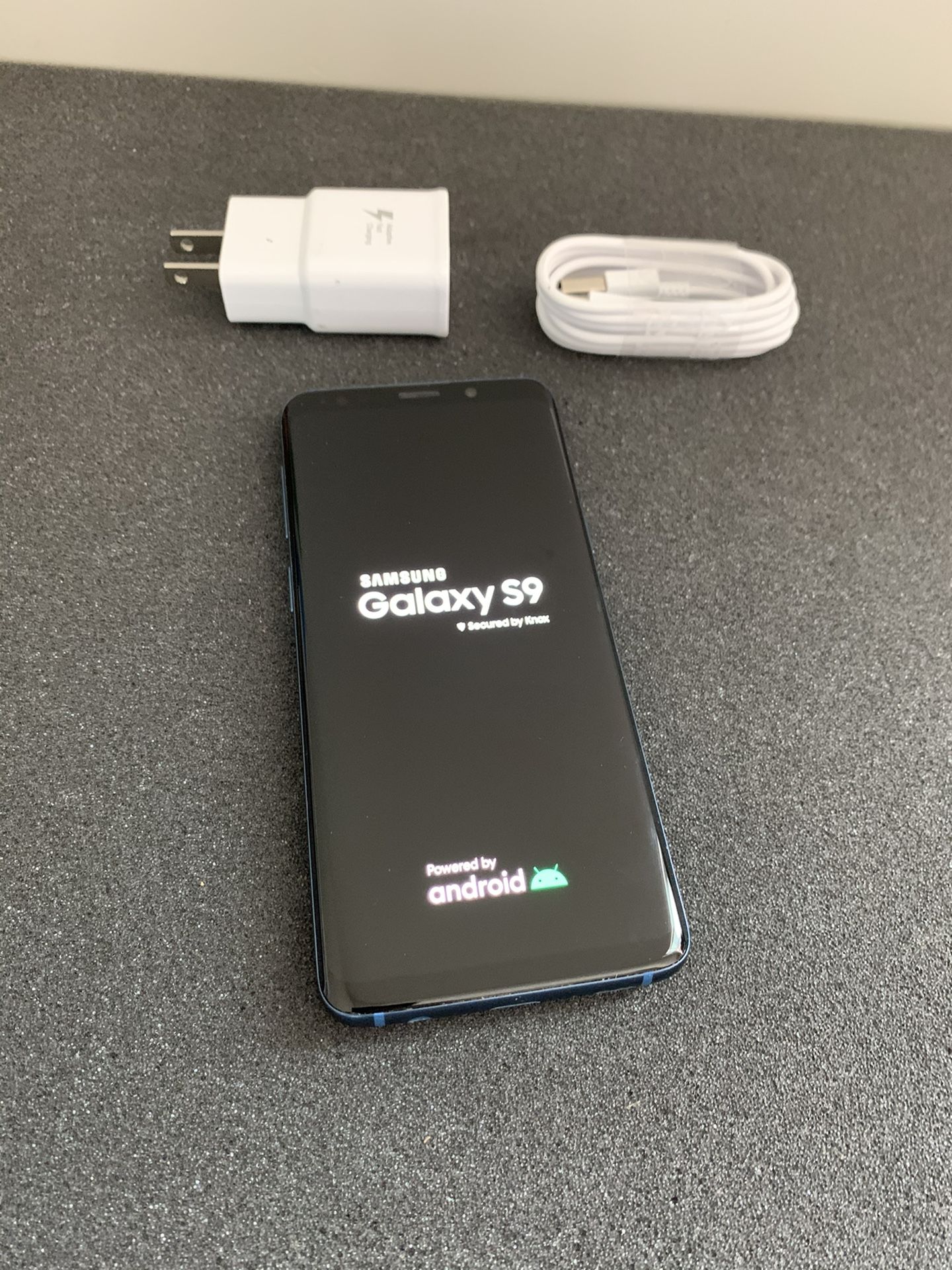 Factory Unlocked Samsung Galaxy S9 64GB Blue T-Mobile Metro Pcs AT&T Cell Phone