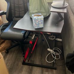 Free Gaming Desk 